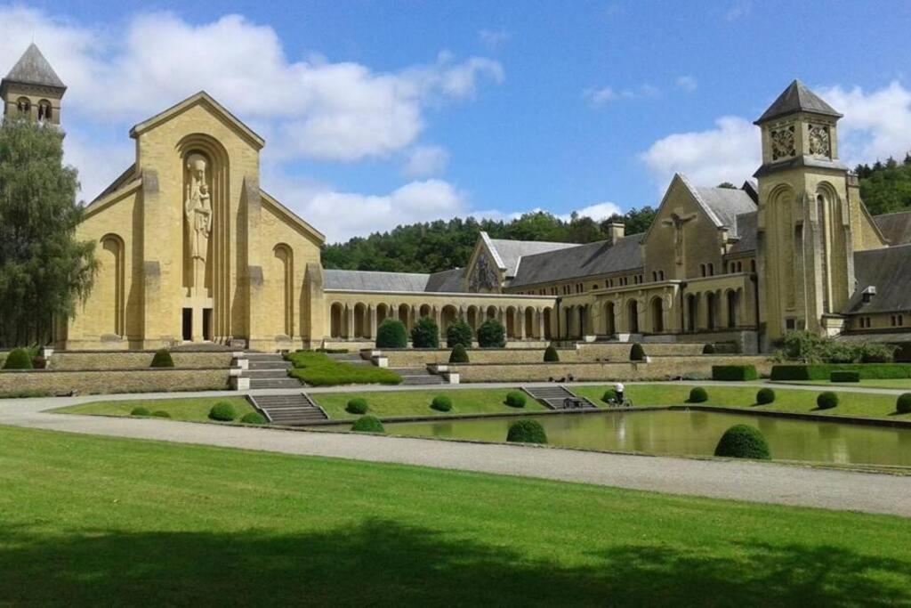 Le Repaire Des Herissons Vallee De Rabais Virton Exteriér fotografie